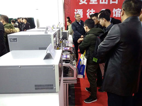 艾普智能仪器—第15届中国泵与电机展览会现场