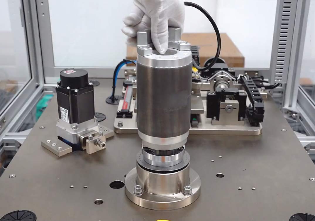 压缩机铸铝转子测试设备应用现场—AIP艾普